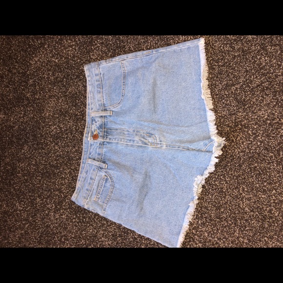 Denim shorts - Picture 5 of 7